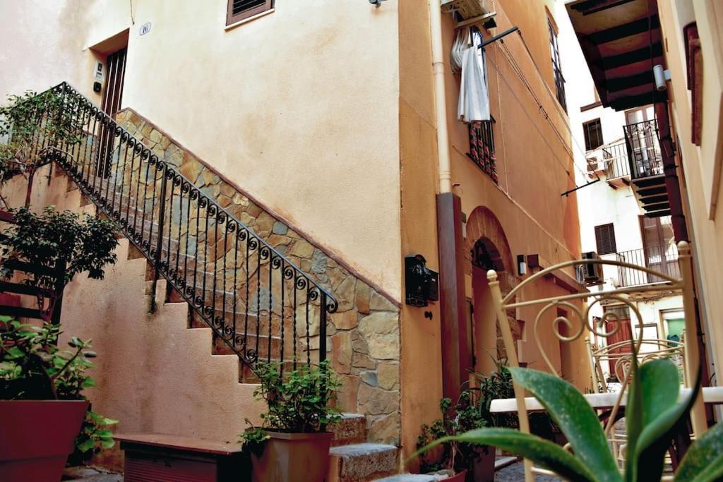 Casa Vacanze U Curtigghiu Cefalù Eksteriør bilde